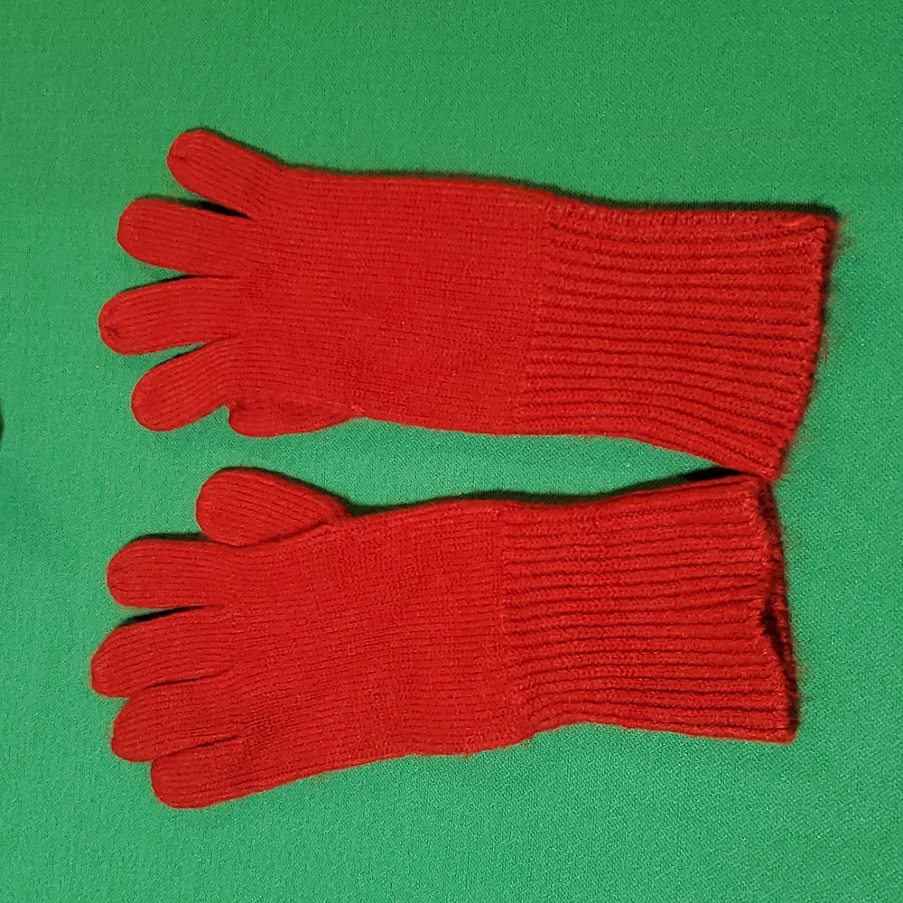 The New York Company one size women's long red gloves